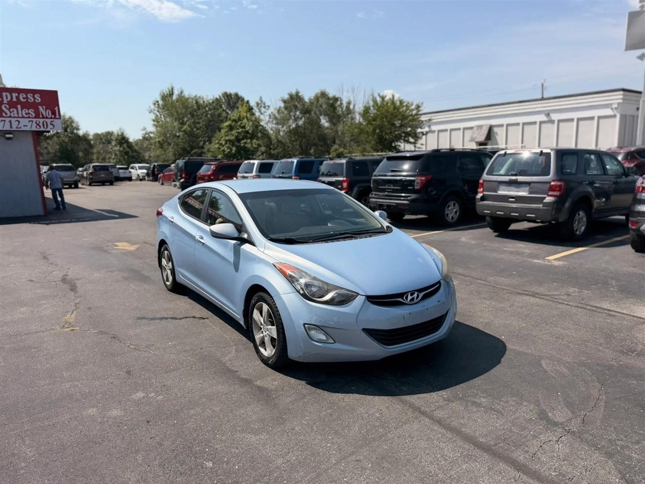 Hyundai Elantra GLS A/T 2013