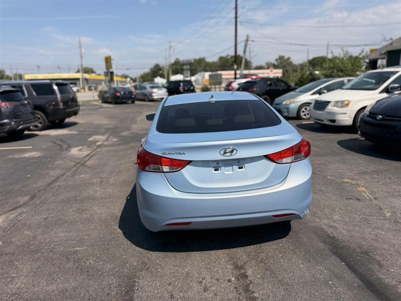 Hyundai Elantra GLS A/T 2013