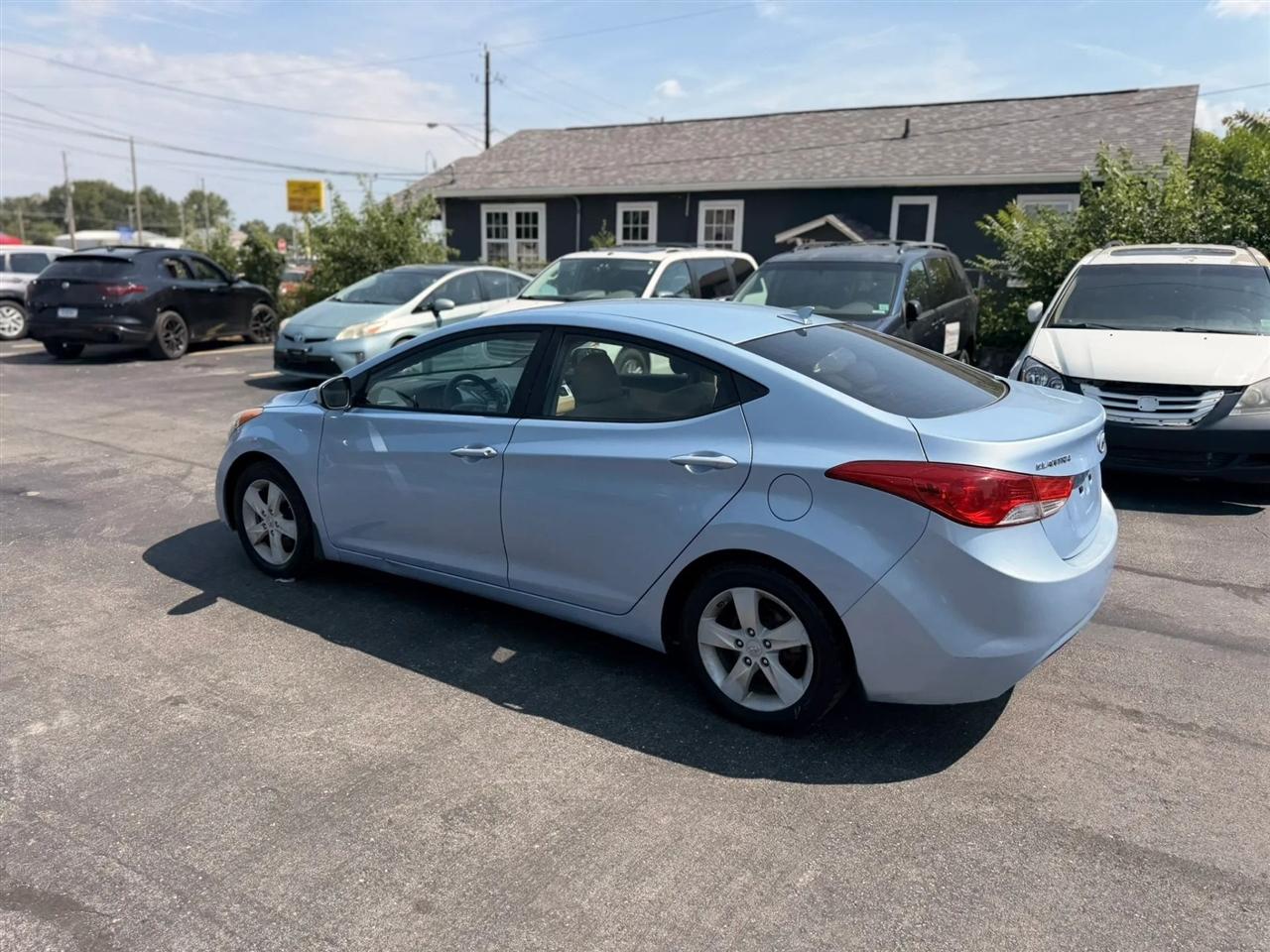 Hyundai Elantra GLS A/T 2013