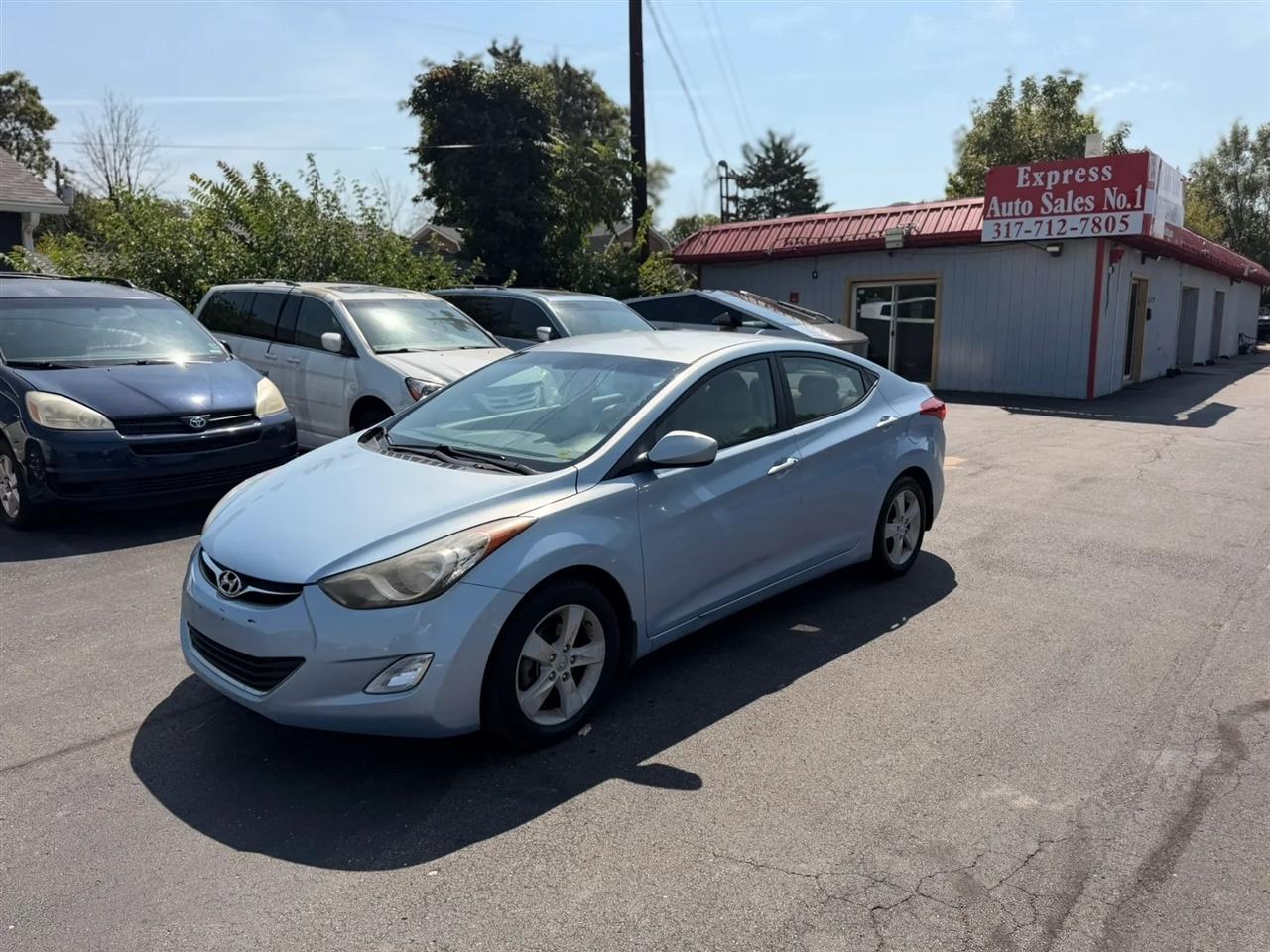 Hyundai Elantra GLS A/T 2013