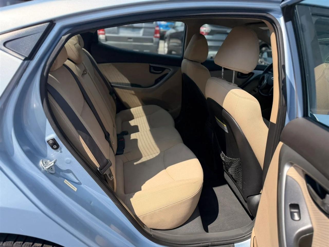 Hyundai Elantra GLS A/T 2013