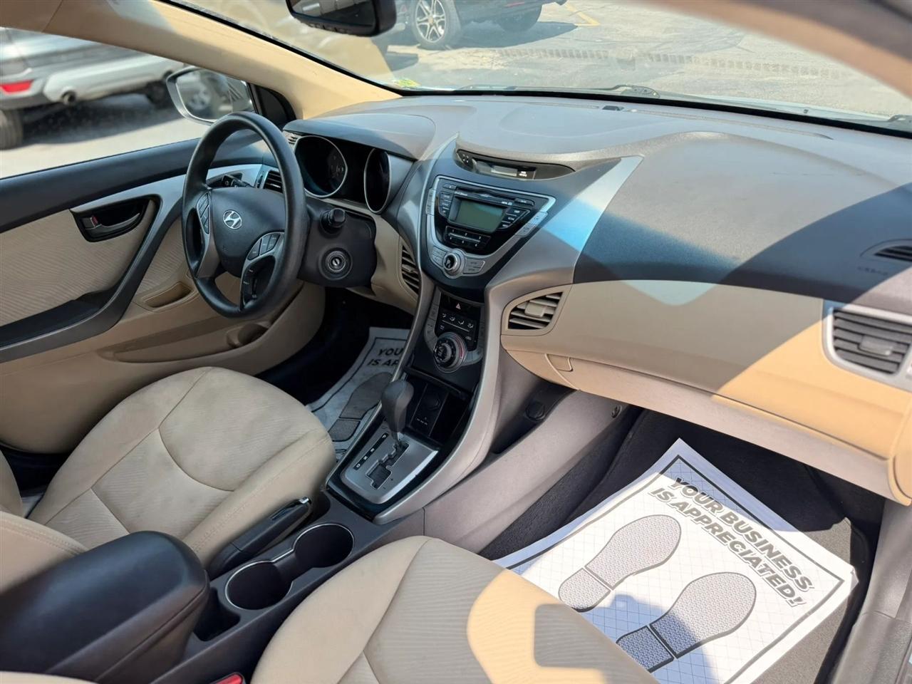 Hyundai Elantra GLS A/T 2013