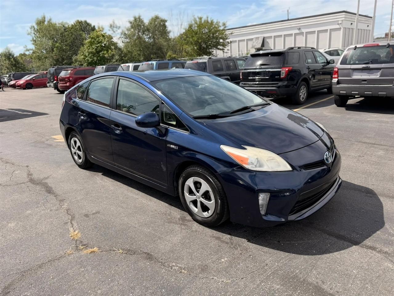 Toyota Prius Prius V 2012