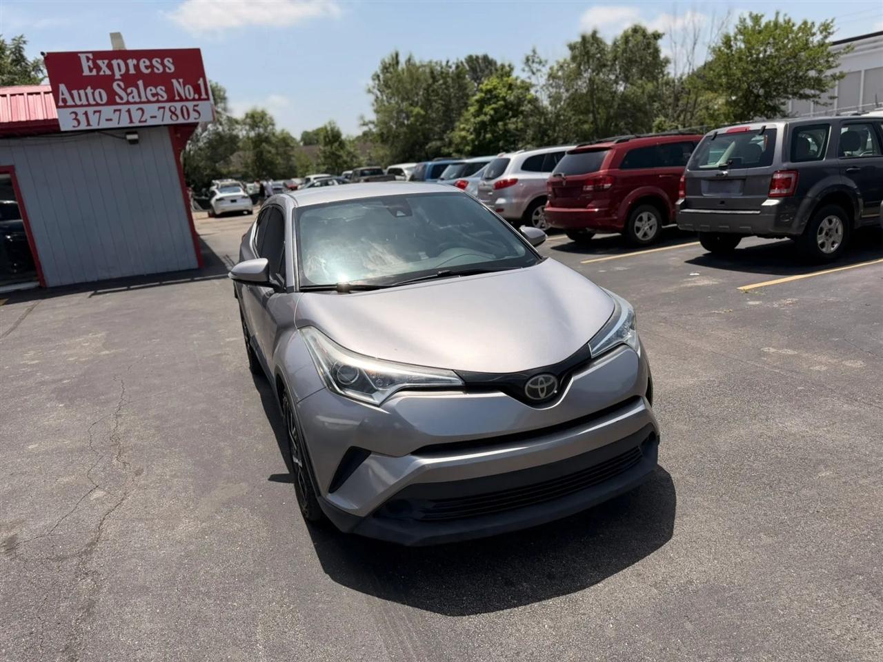 Toyota C-HR XLE 2018