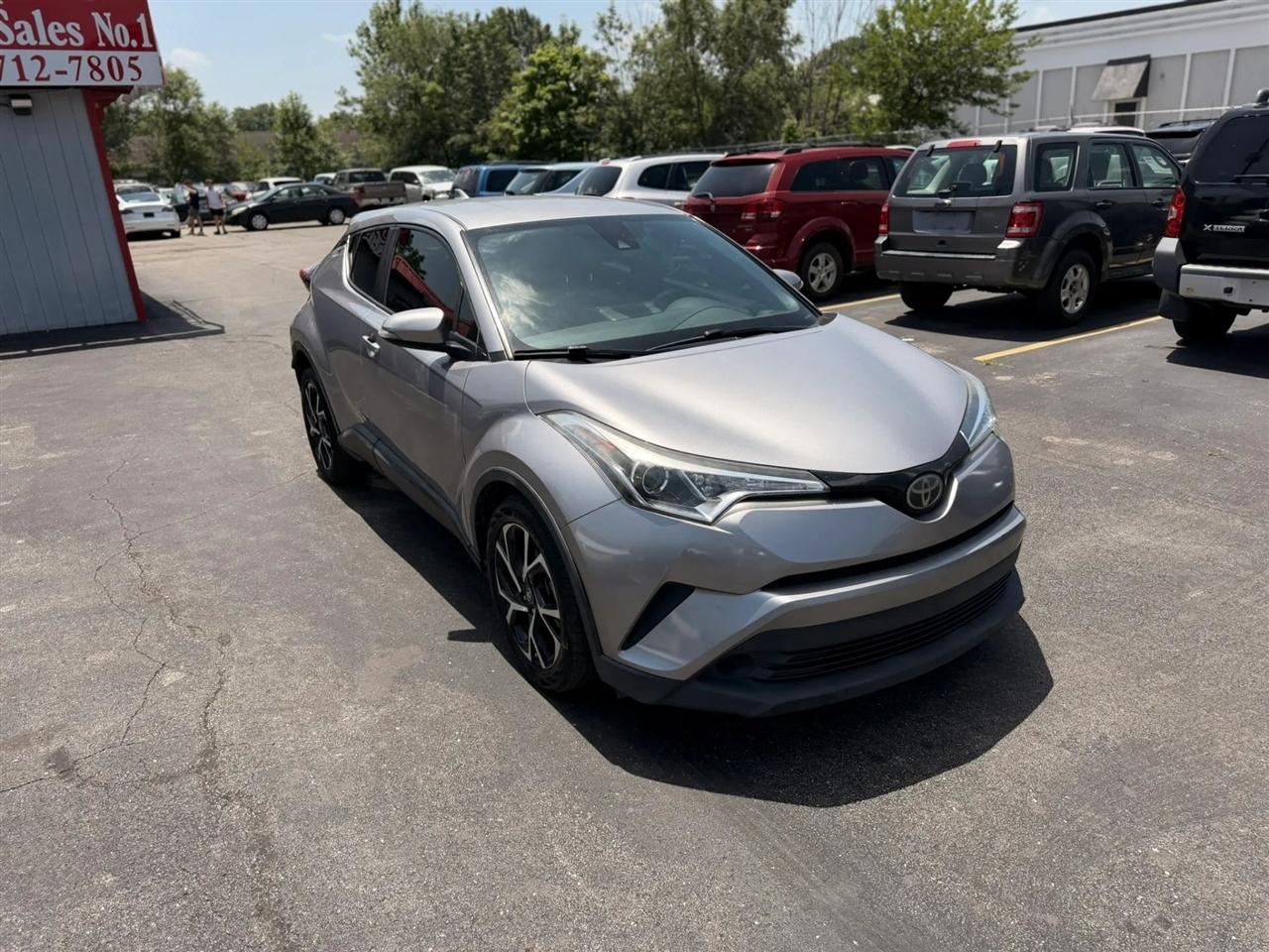 Toyota C-HR XLE 2018