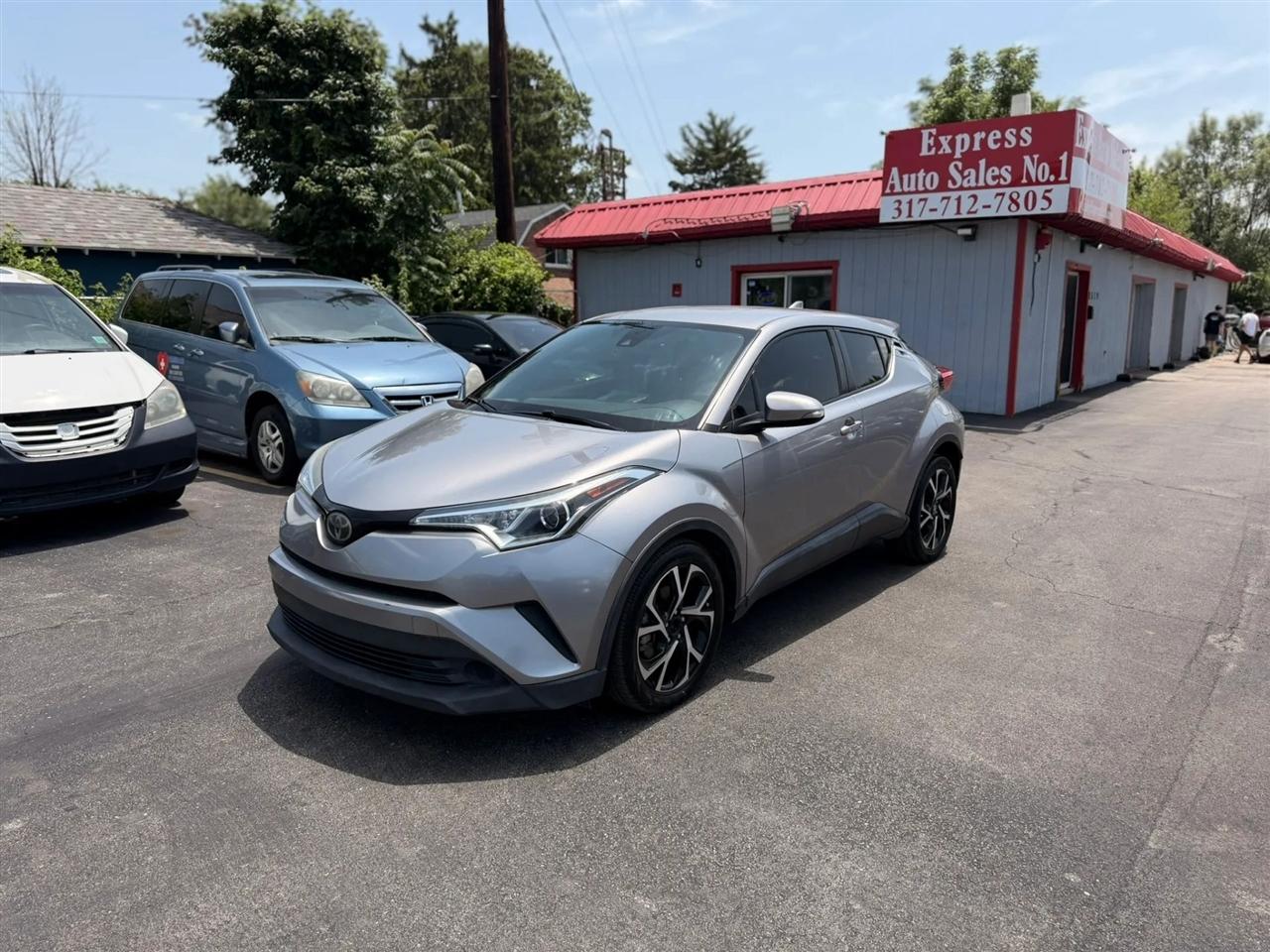 Toyota C-HR XLE 2018
