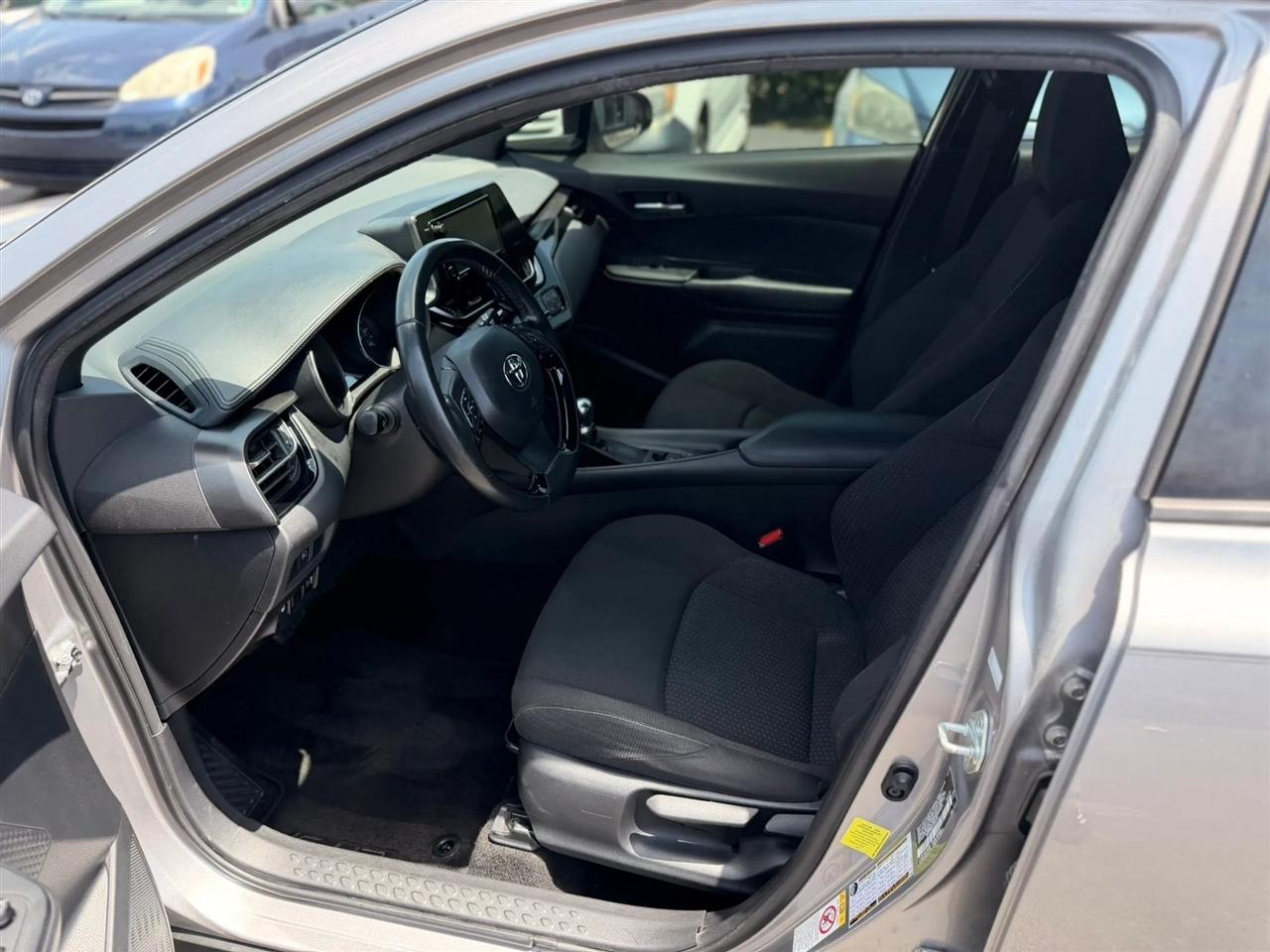 Toyota C-HR XLE 2018