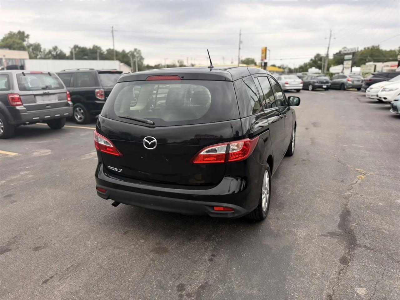 Mazda MAZDA5 Sport 2012