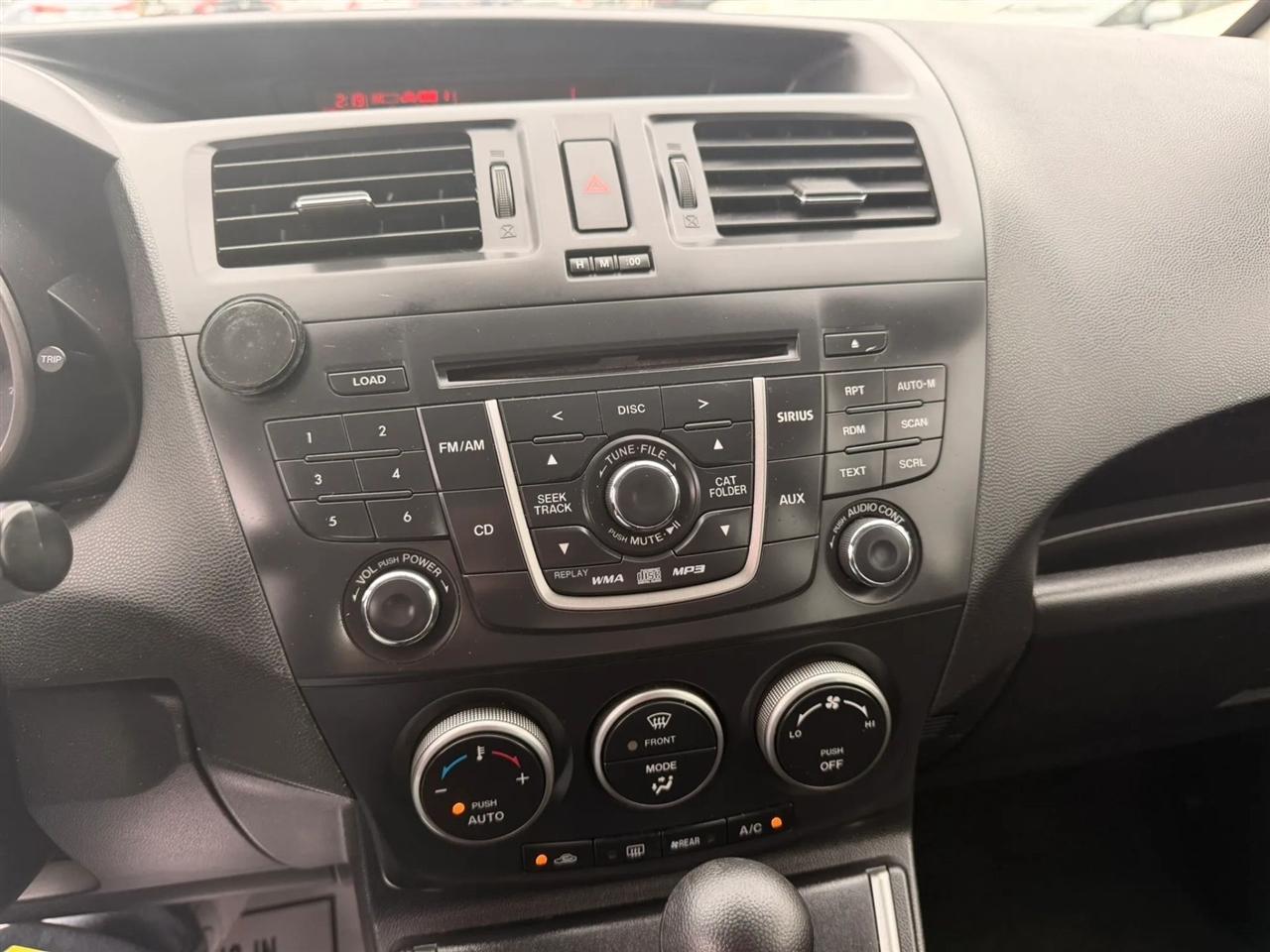 Mazda MAZDA5 Sport 2012