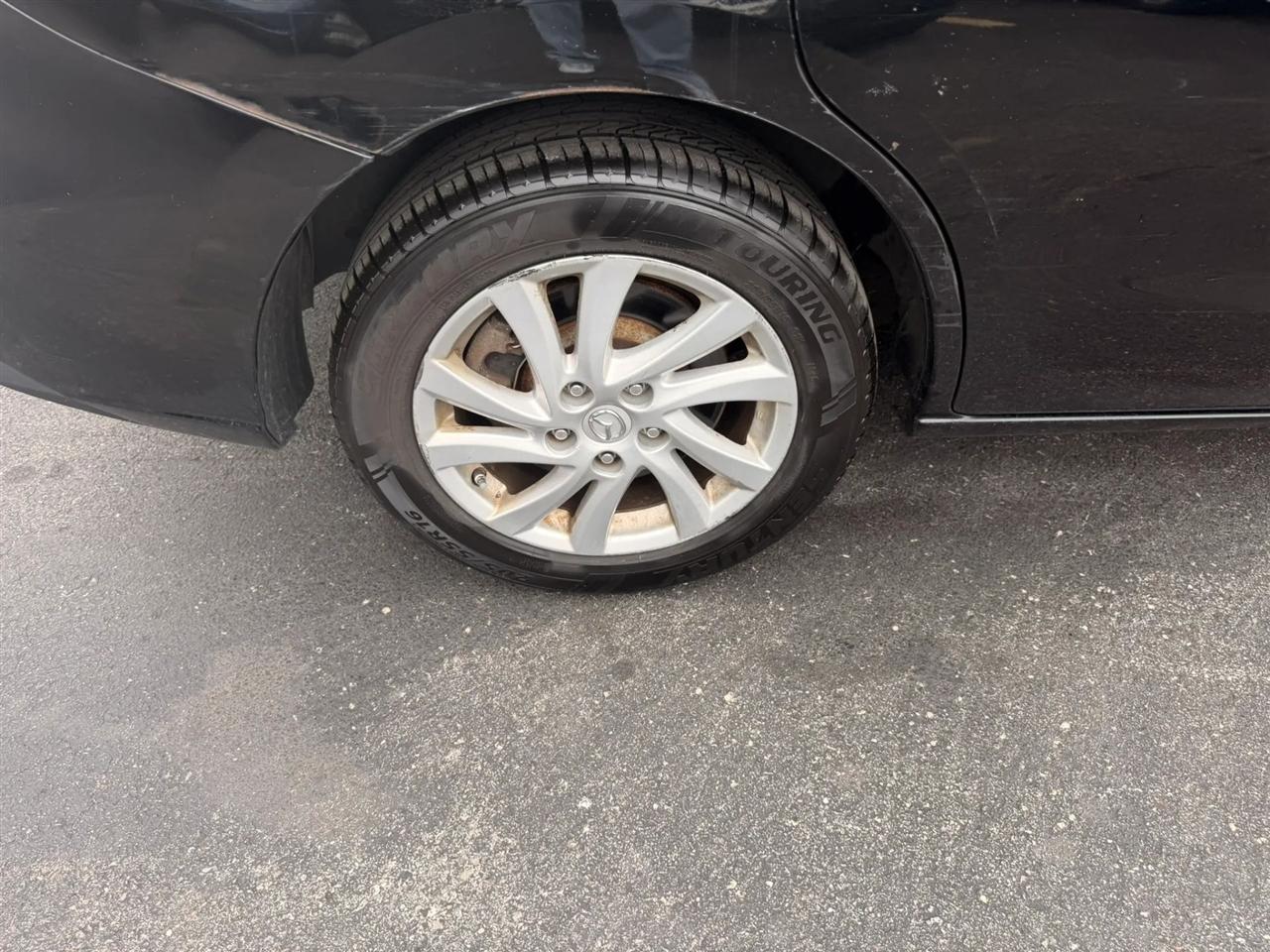 Mazda MAZDA5 Sport 2012