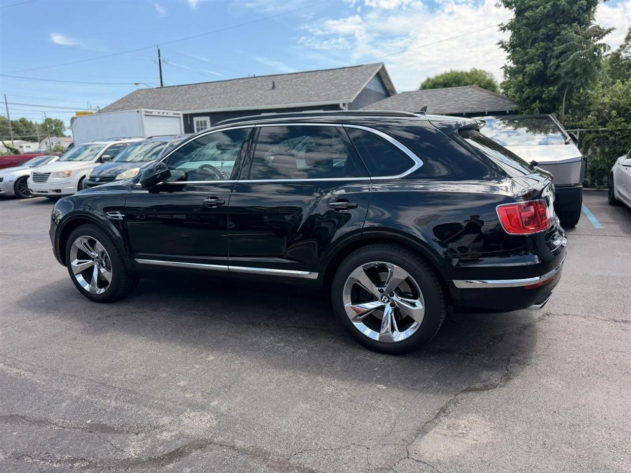 Bentley Bentayga Base 2019