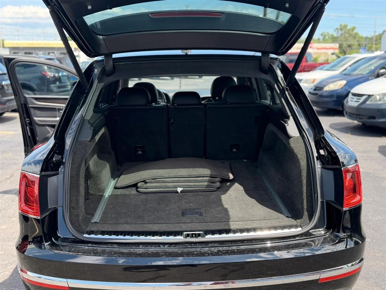 Bentley Bentayga Base 2019