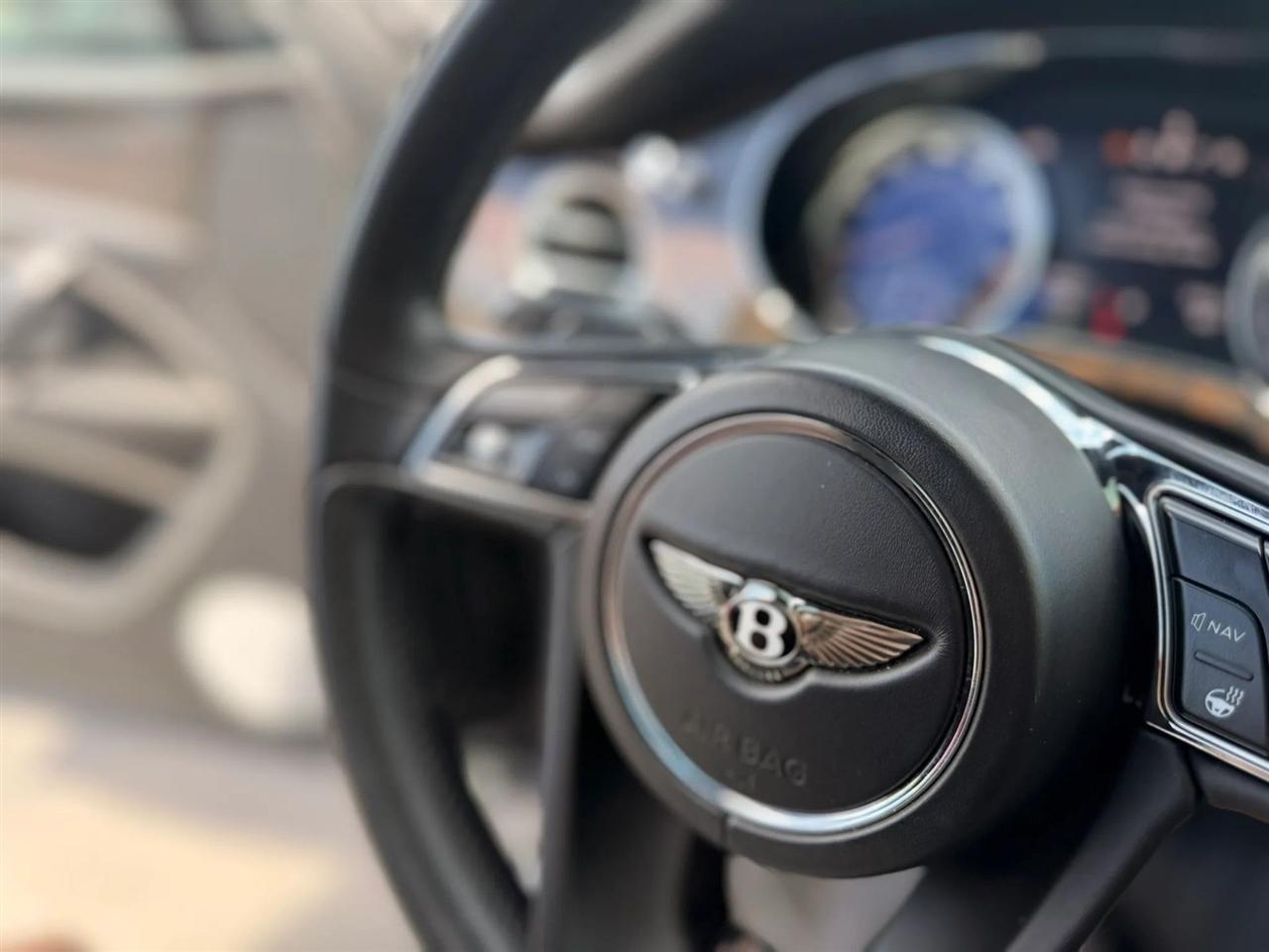 Bentley Bentayga Base 2019