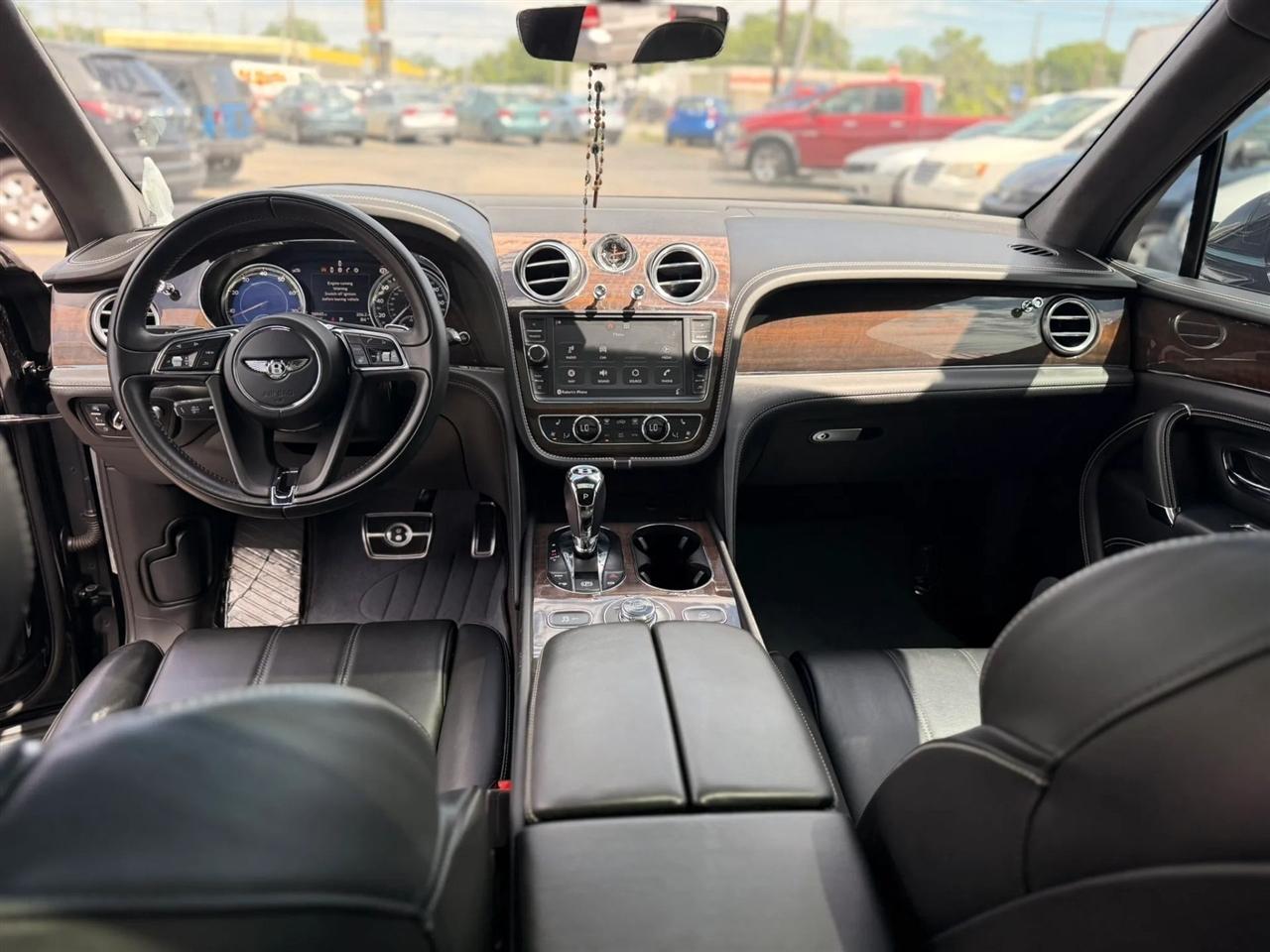 Bentley Bentayga Base 2019
