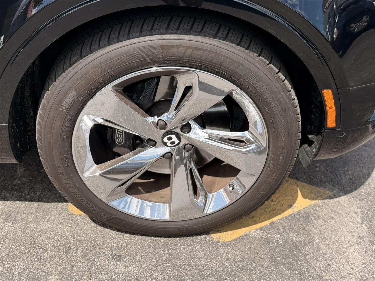 Bentley Bentayga Base 2019