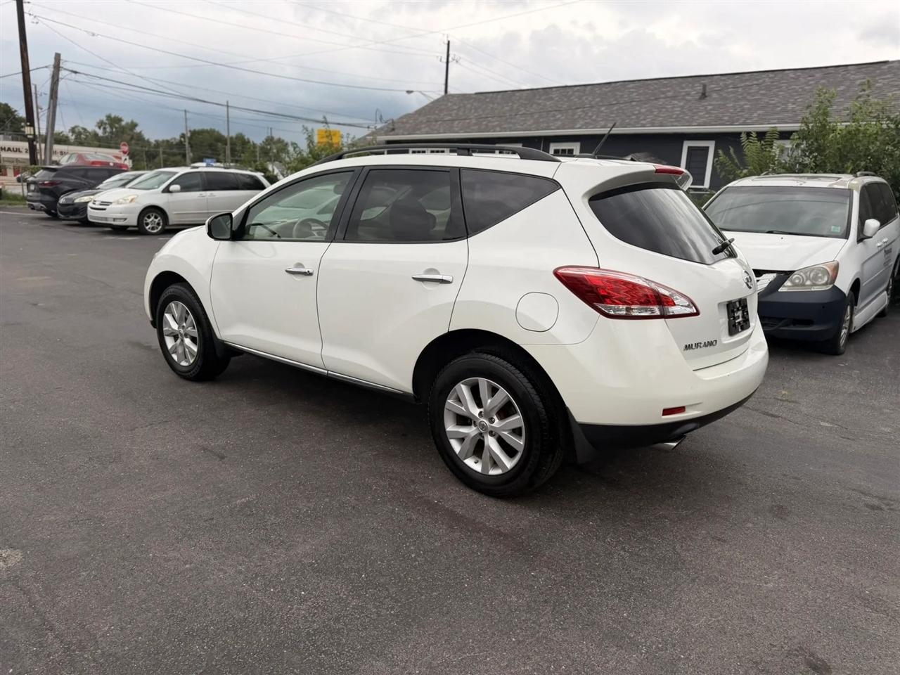 Nissan Murano SV AWD 2014