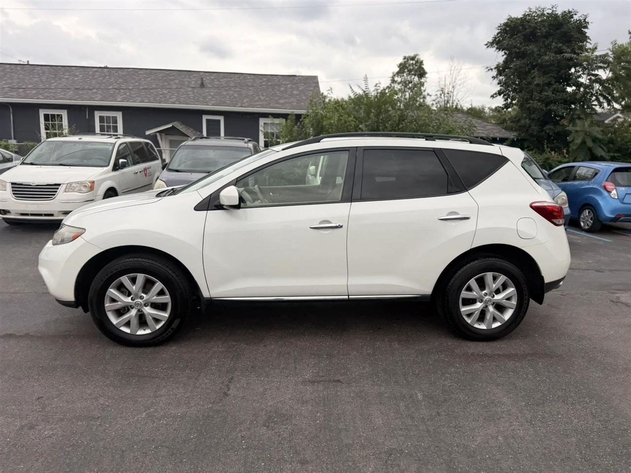 Nissan Murano SV AWD 2014