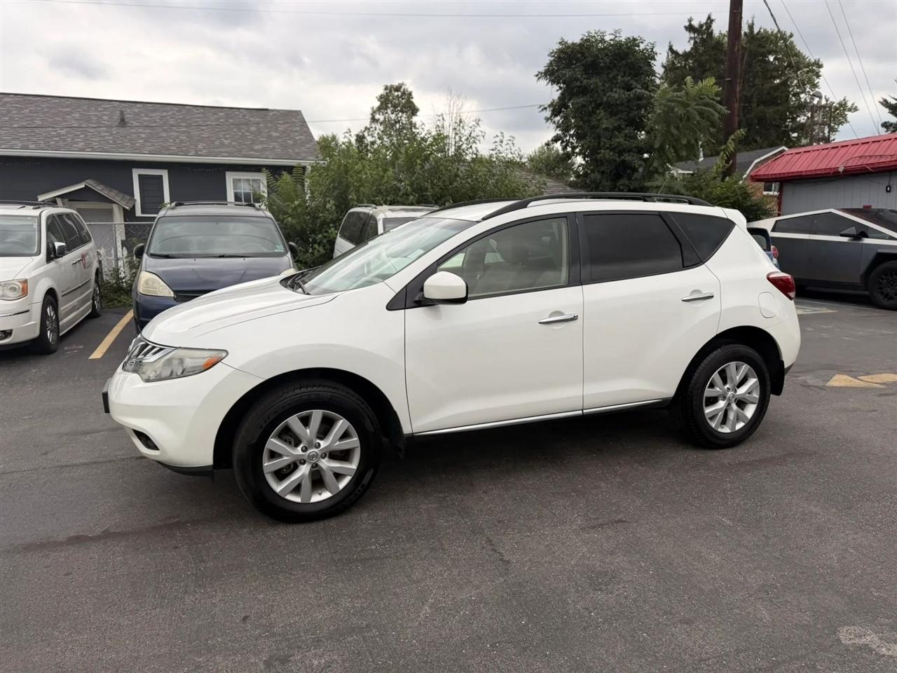 Nissan Murano SV AWD 2014