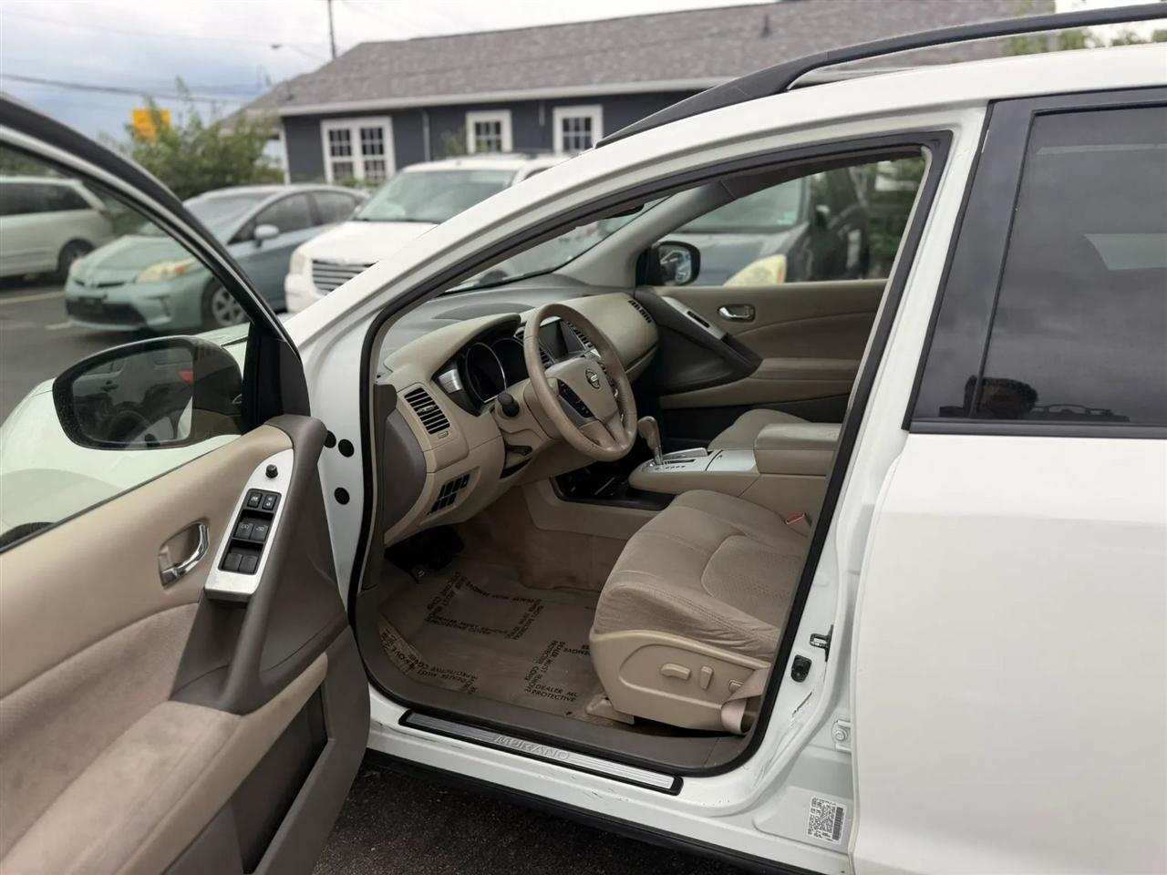Nissan Murano SV AWD 2014