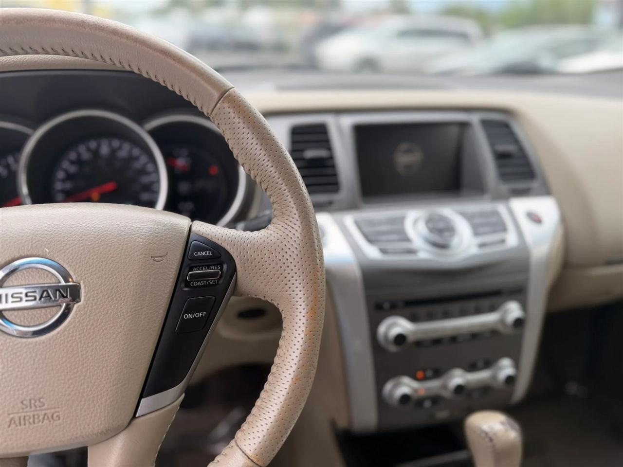 Nissan Murano SV AWD 2014