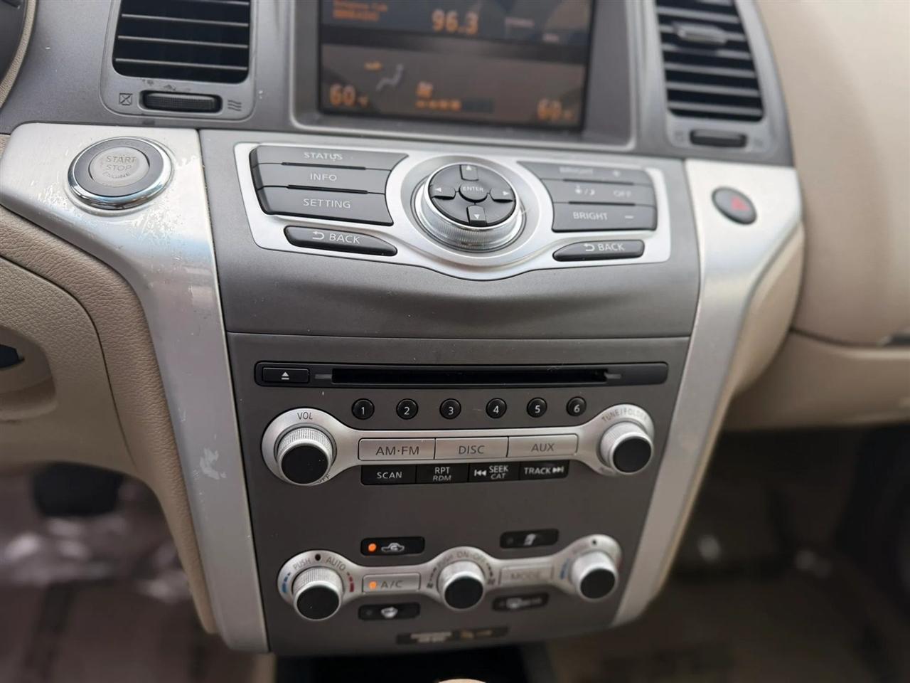 Nissan Murano SV AWD 2014