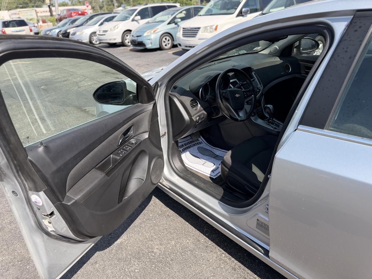 Chevrolet Cruze 1LT 2012
