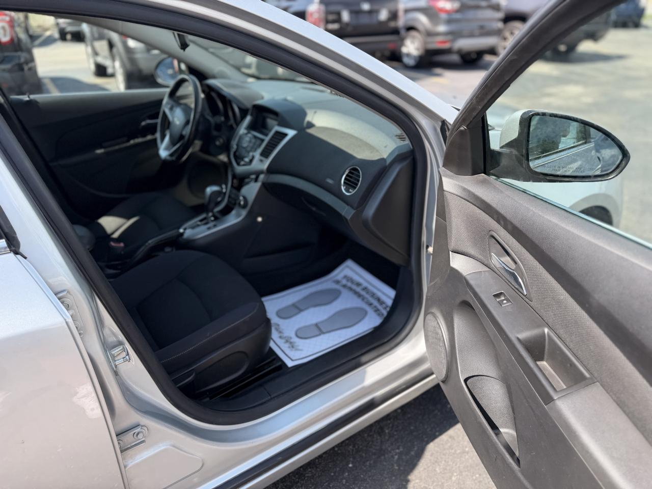 Chevrolet Cruze 1LT 2012