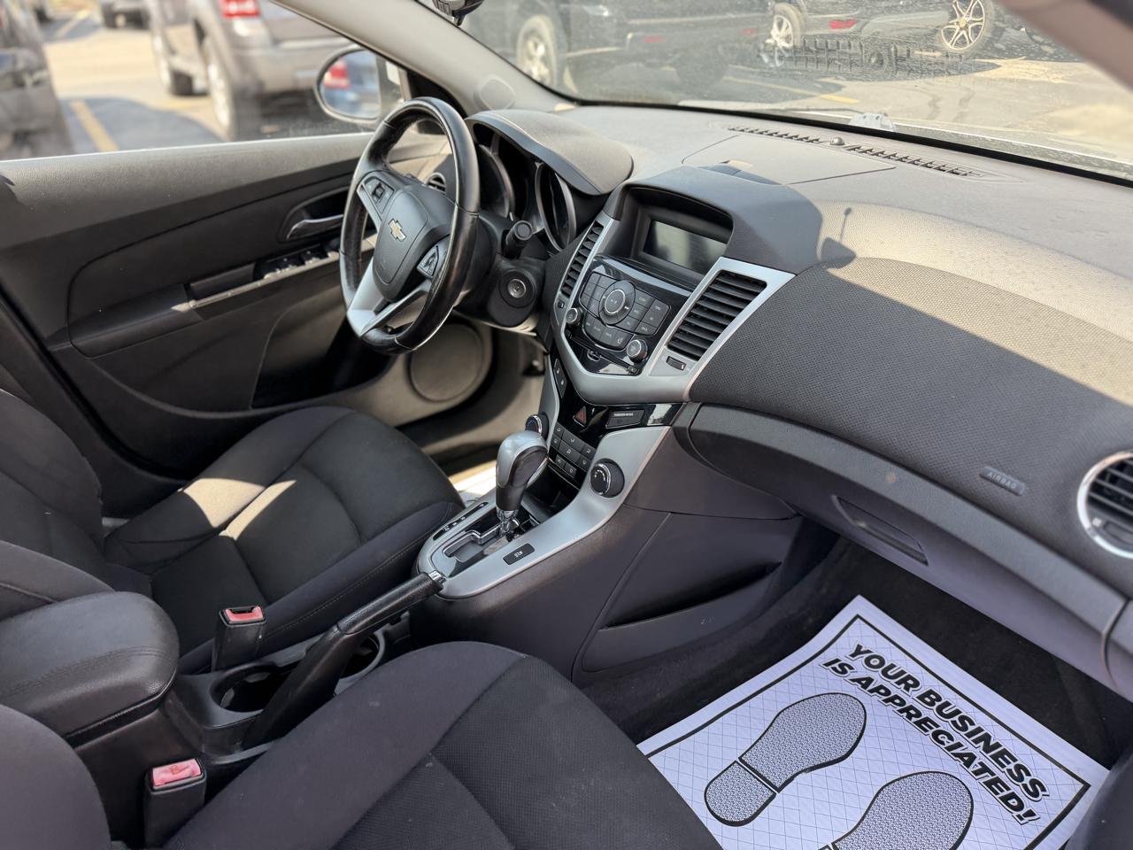 Chevrolet Cruze 1LT 2012