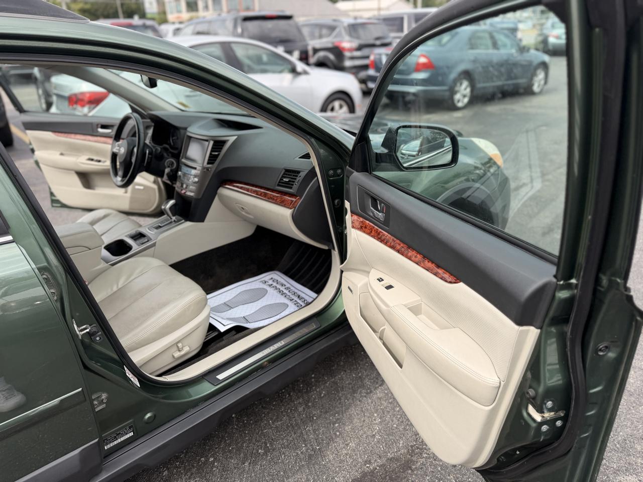 Subaru Outback 3.6R Limited 2012