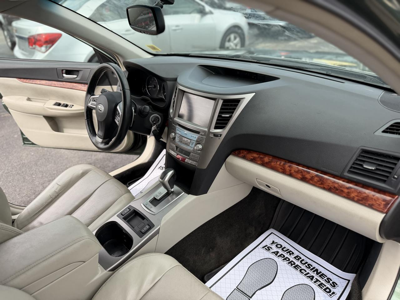 Subaru Outback 3.6R Limited 2012