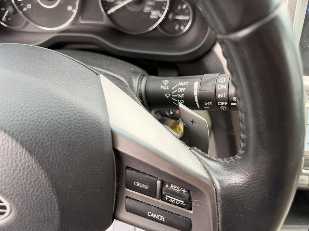 Subaru Outback 3.6R Limited 2012