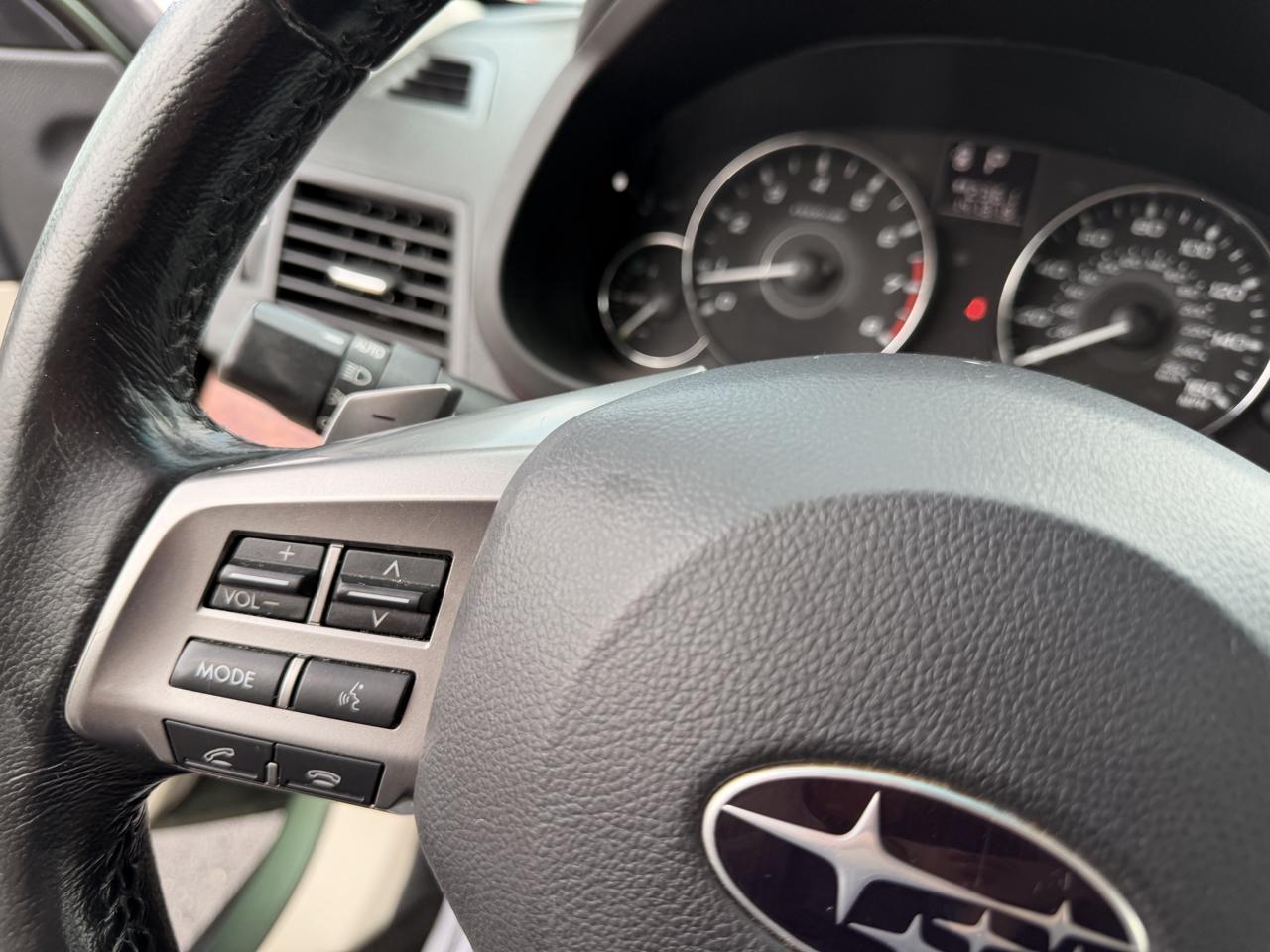 Subaru Outback 3.6R Limited 2012