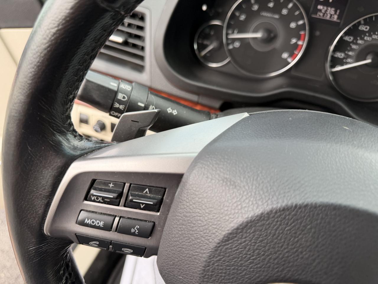 Subaru Outback 3.6R Limited 2012