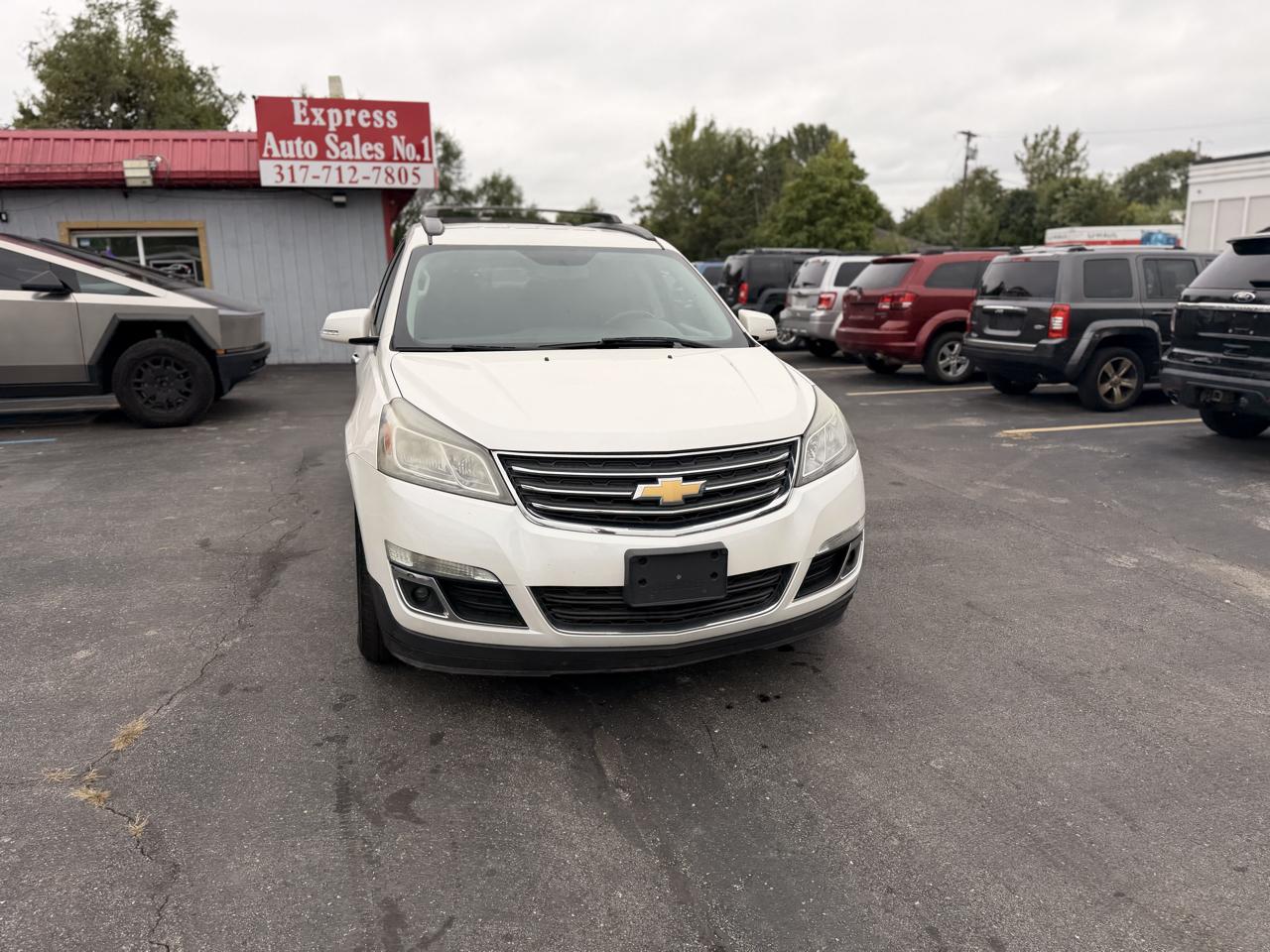 Chevrolet Traverse photo 3