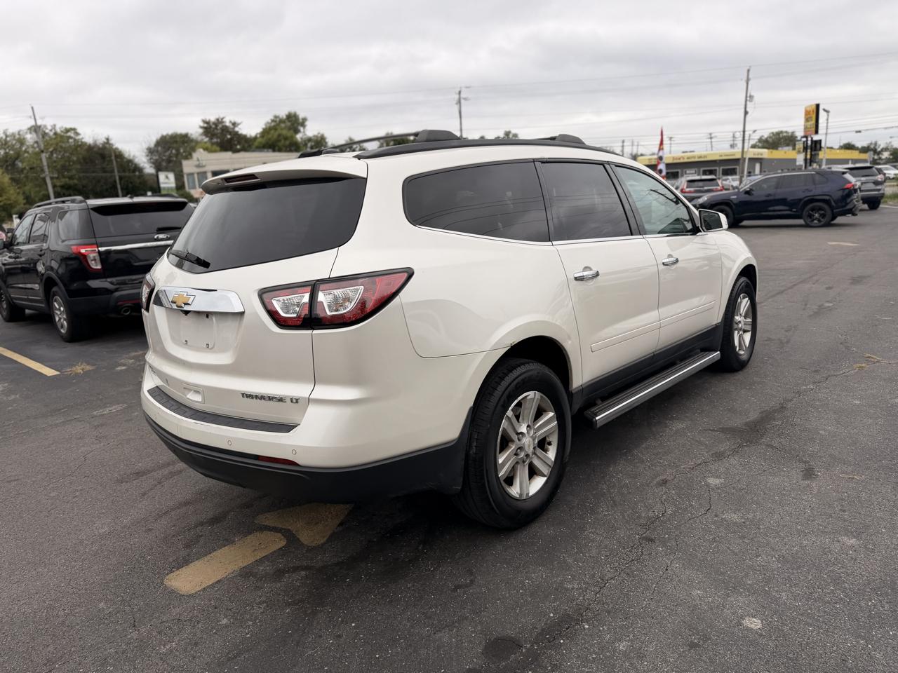 Chevrolet Traverse photo 12