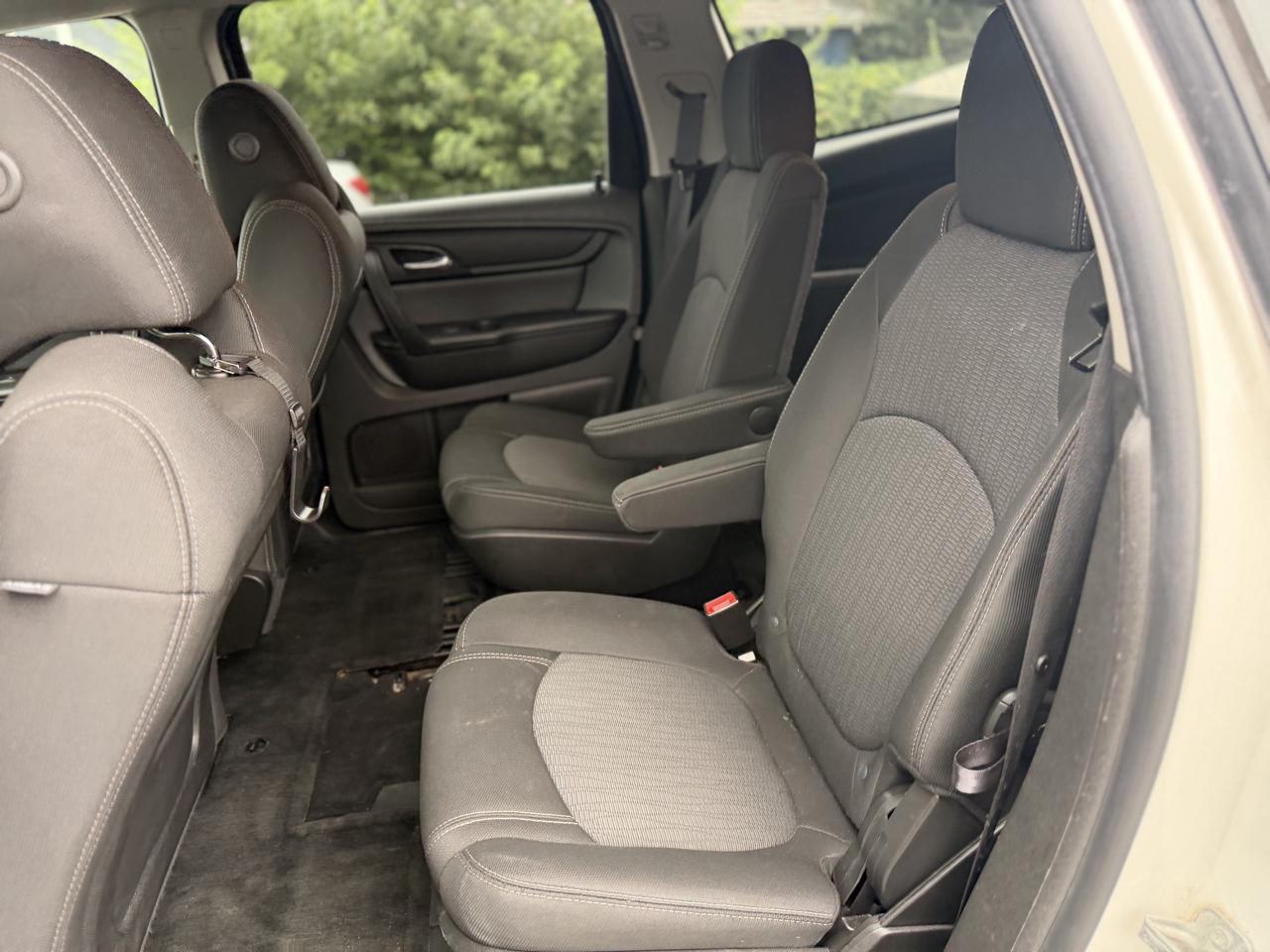 Chevrolet Traverse photo 36