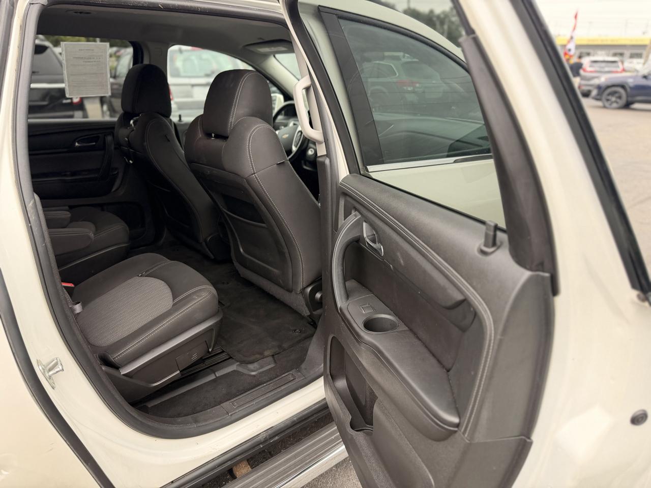 Chevrolet Traverse photo 39