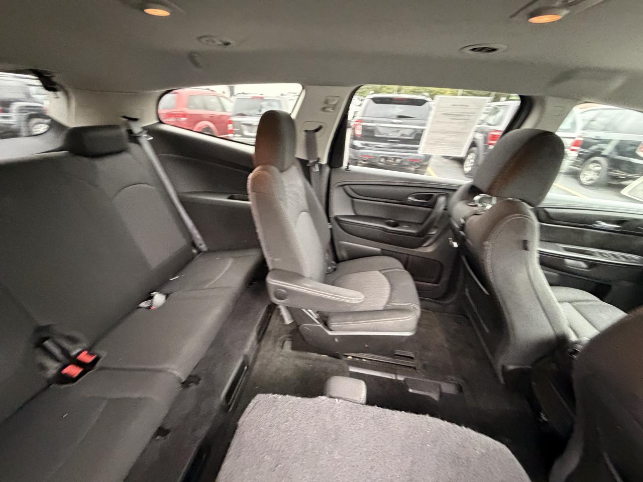 Chevrolet Traverse photo 44