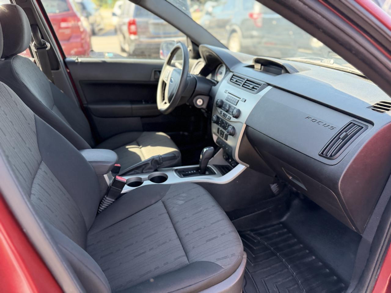 Ford Focus photo 40