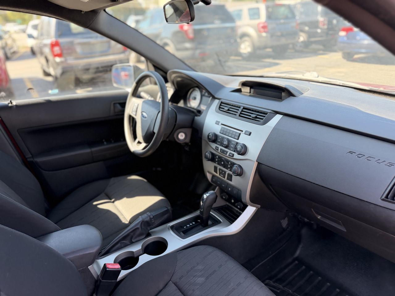 Ford Focus photo 41