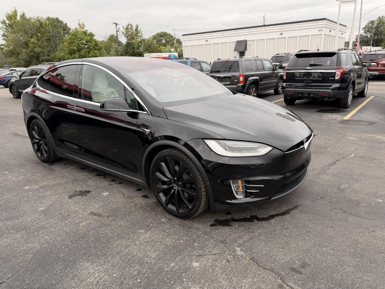 Tesla Model X 75D 4D SUV AWD 2017