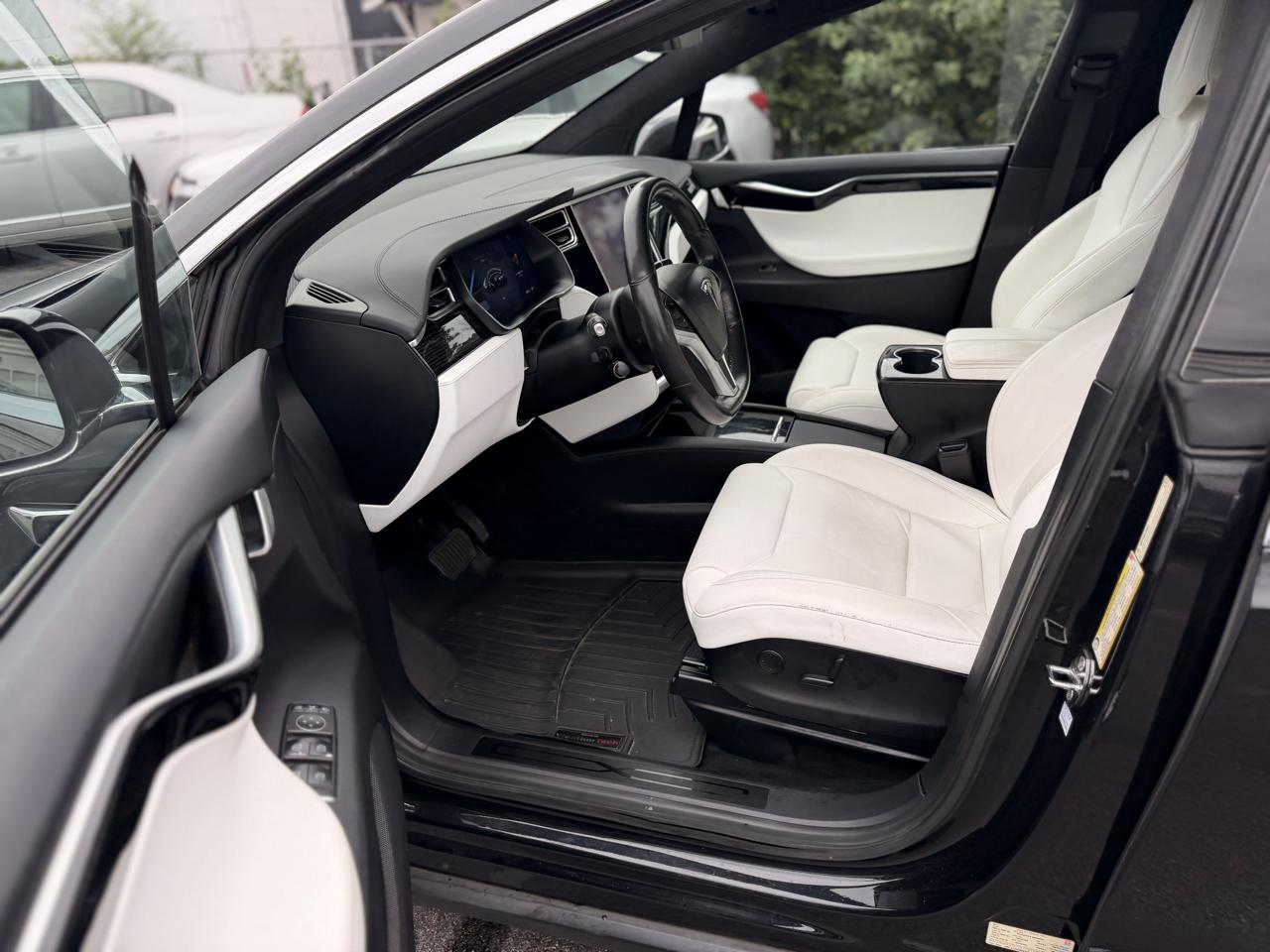 Tesla Model X 75D 4D SUV AWD 2017