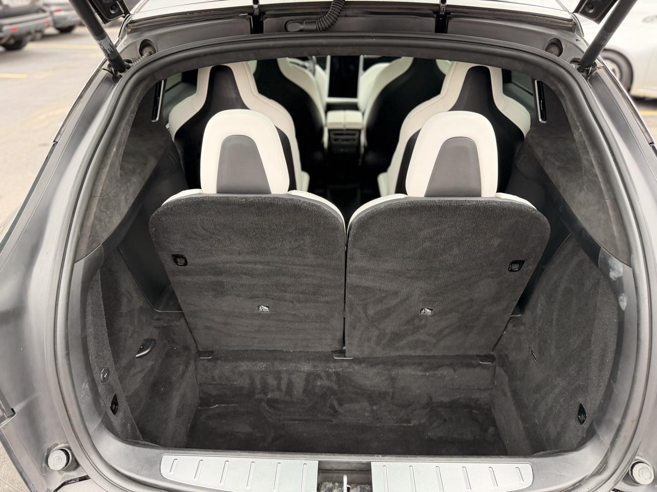 Tesla Model X 75D 4D SUV AWD 2017