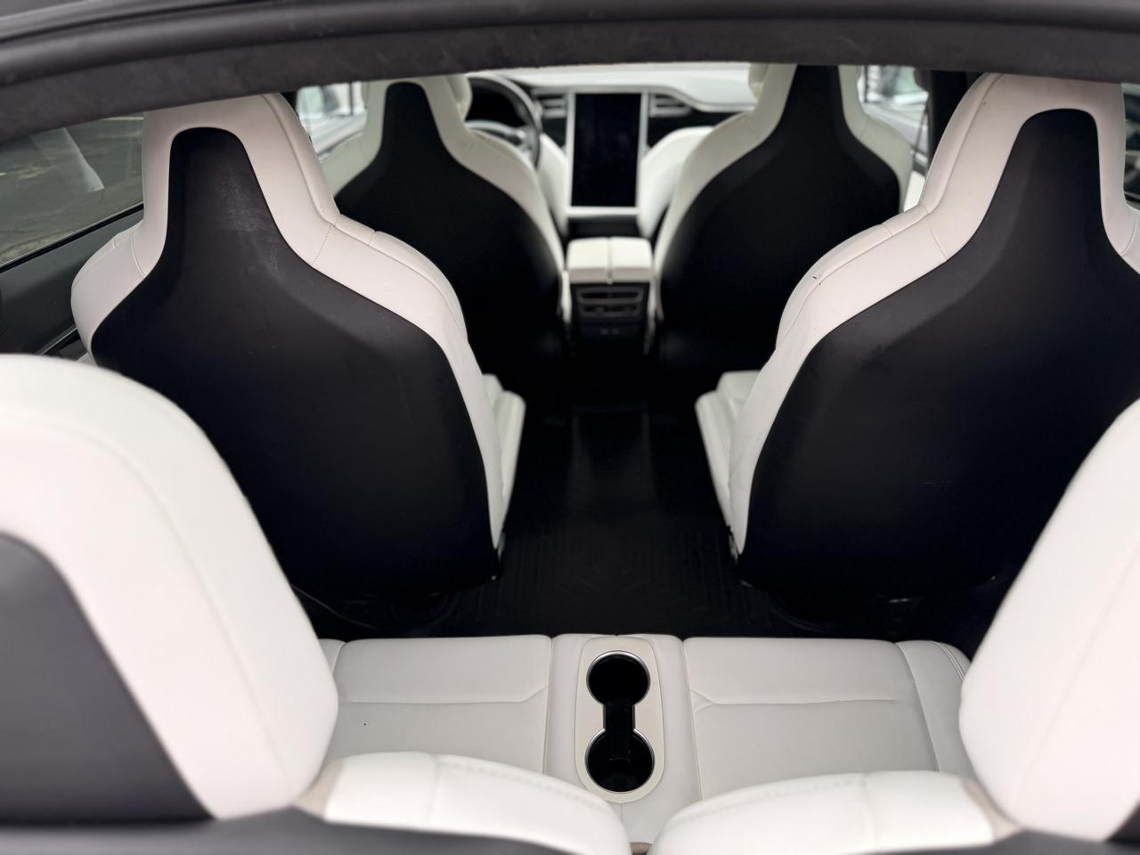 Tesla Model X 75D 4D SUV AWD 2017