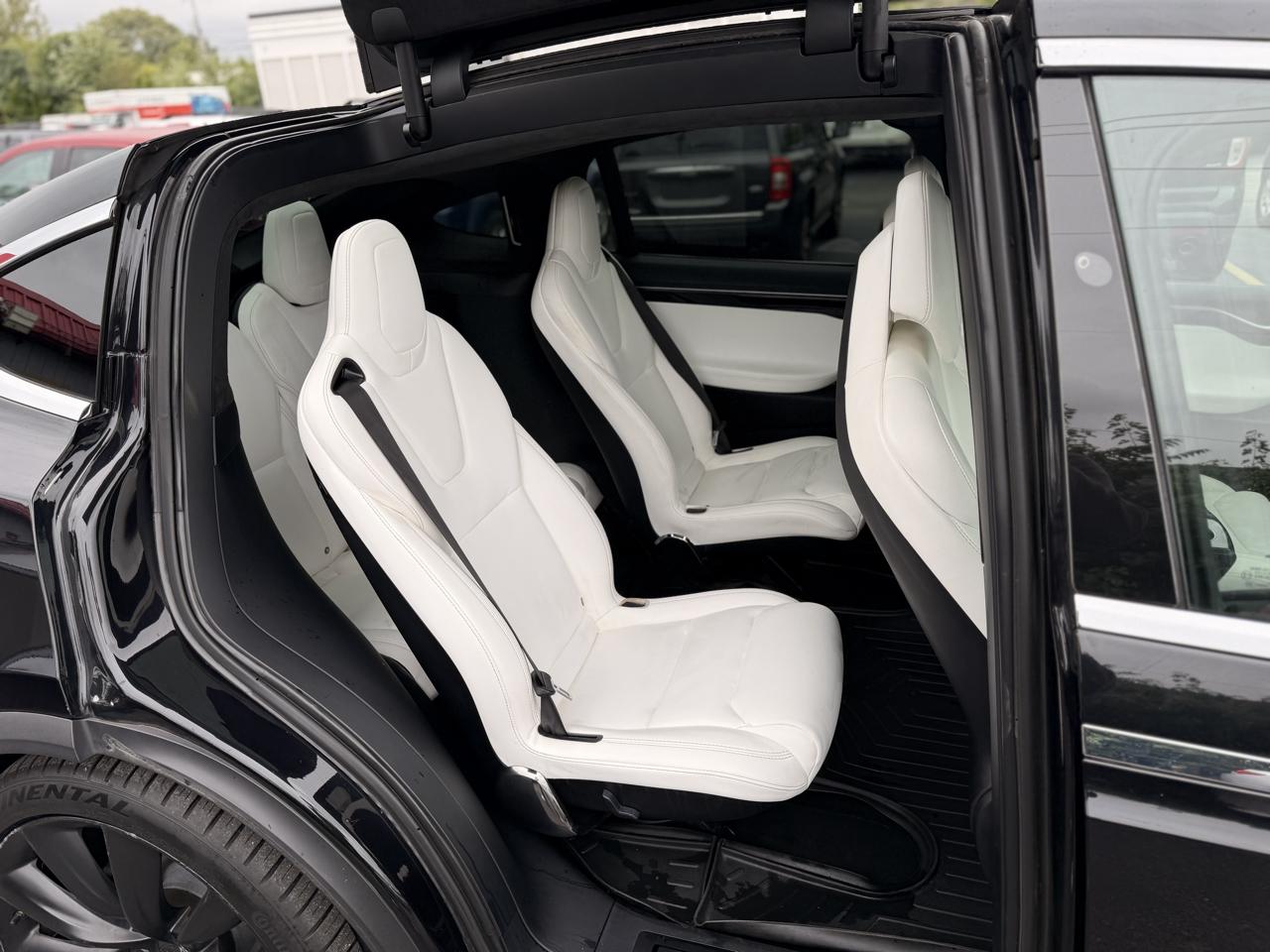 Tesla Model X 75D 4D SUV AWD 2017