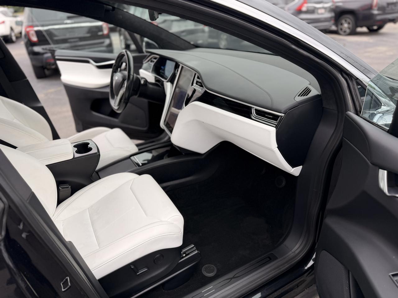 Tesla Model X 75D 4D SUV AWD 2017