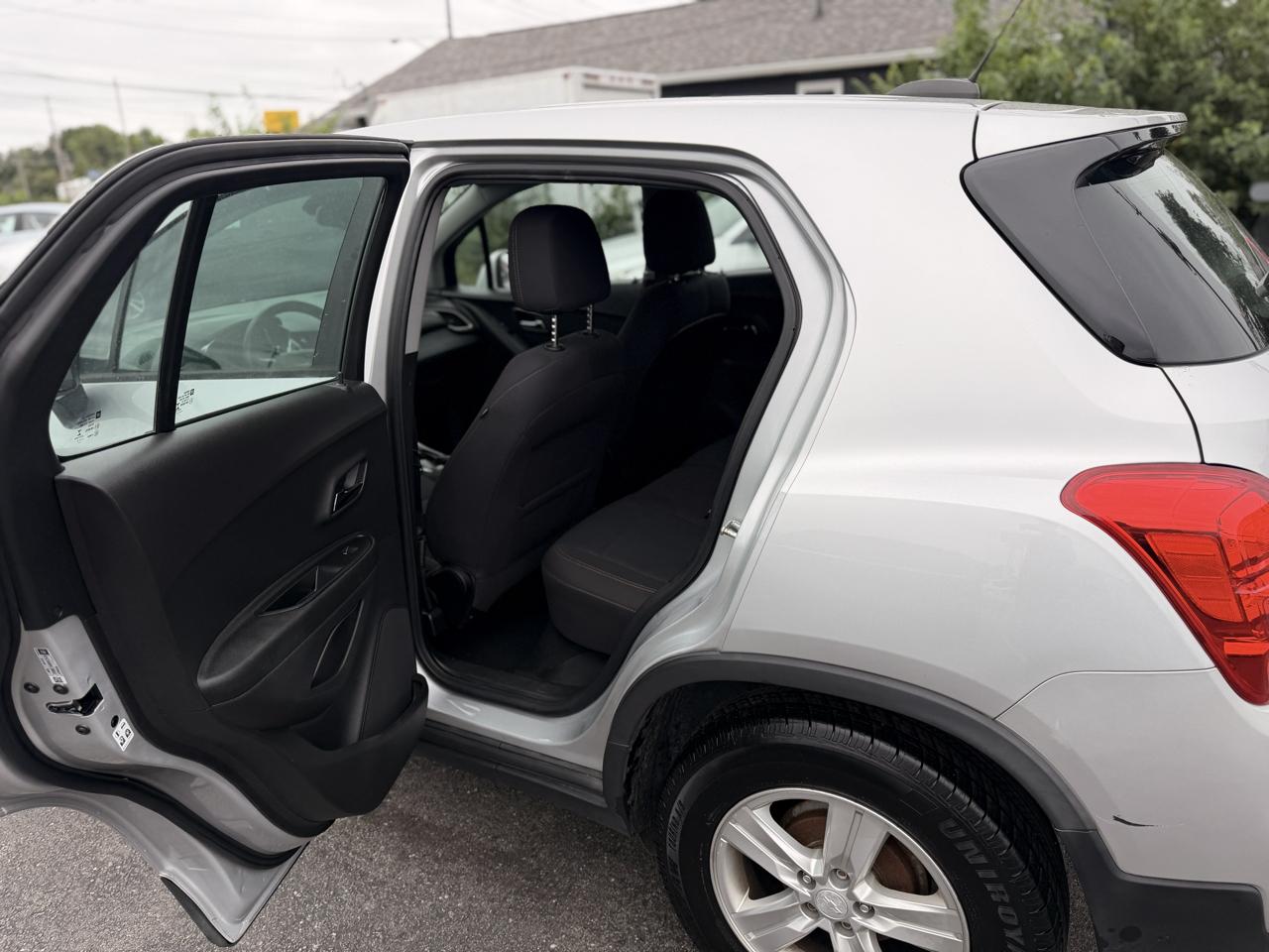 Chevrolet Trax LS FWD 2019