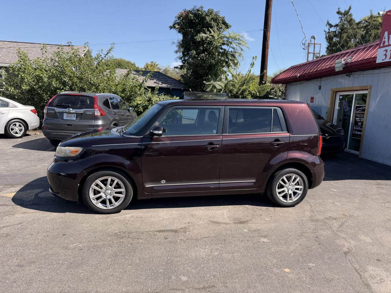 Toyota Scion xB photo 16