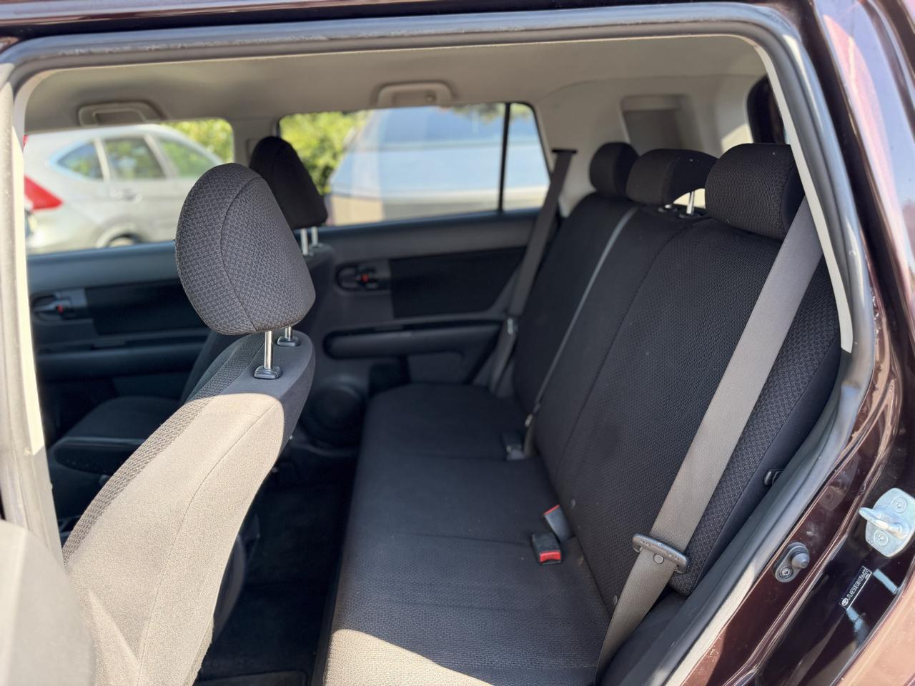 Toyota Scion xB photo 31