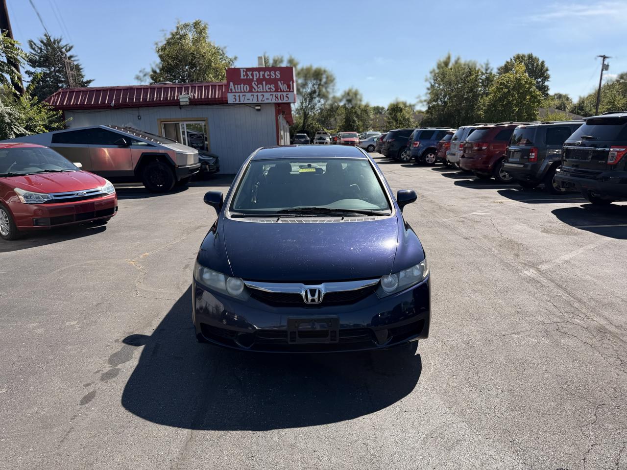 Honda Civic photo 2